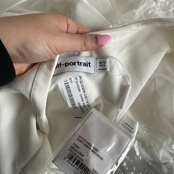 NWT Self-Portrait Ivory Crepe Mini Dress Belted Bow Details Pleated Skirt Sz 8 - Picture 2 of 8